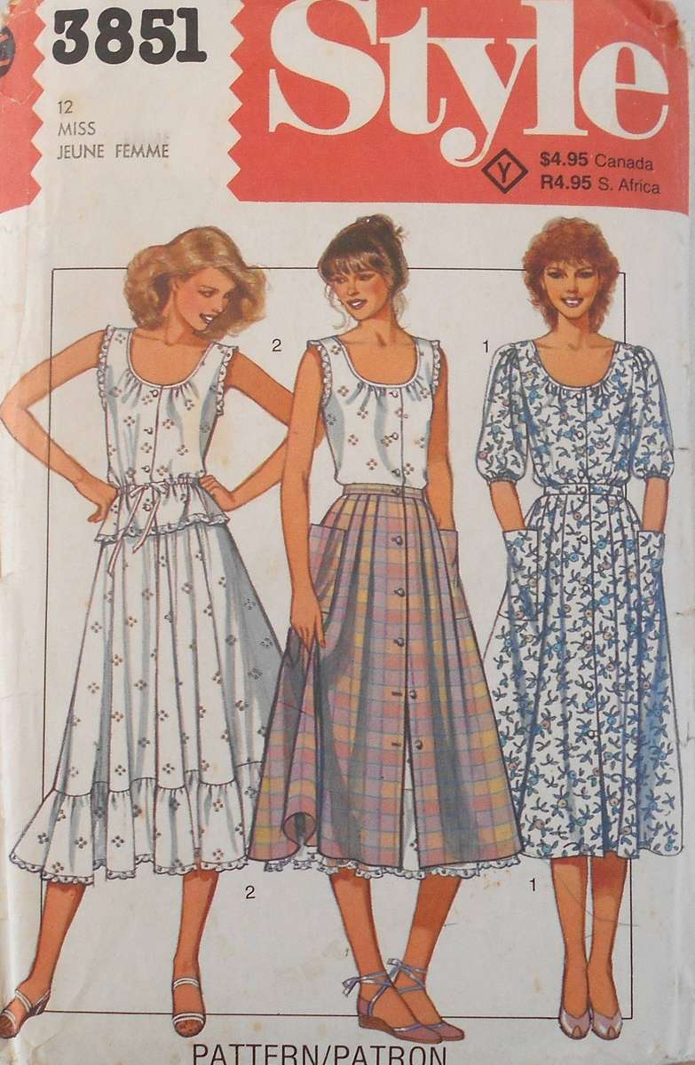 STYLE 3851 TOP-FRONT BUTTON SKIRT-PULL ON SKIRT SIZE 12 COMPLETE