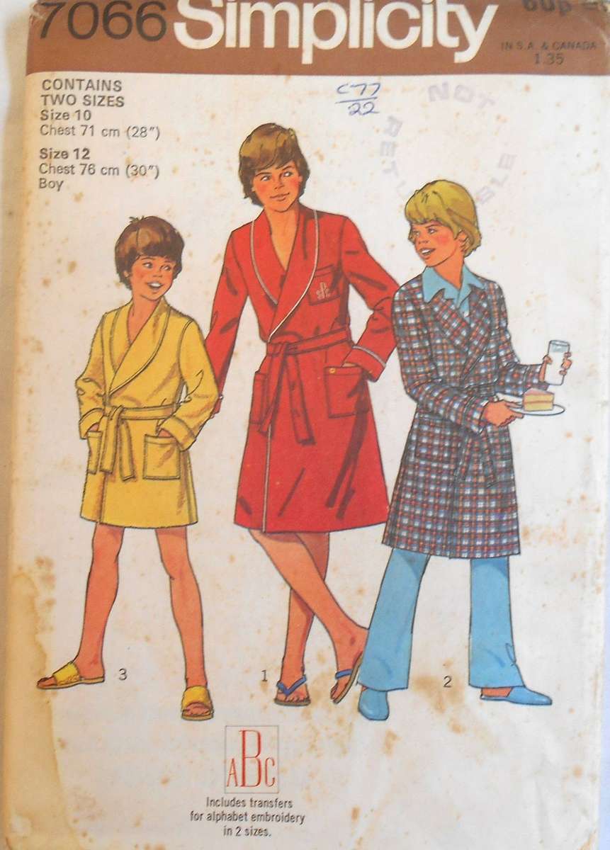 SIMPLICITY 7066 BOYS ROBE IN 2 LENGTHS SIZE 10 & 12 CHEST 71 & 76 CM COMPLETE-UNCUT-F/FOLDED