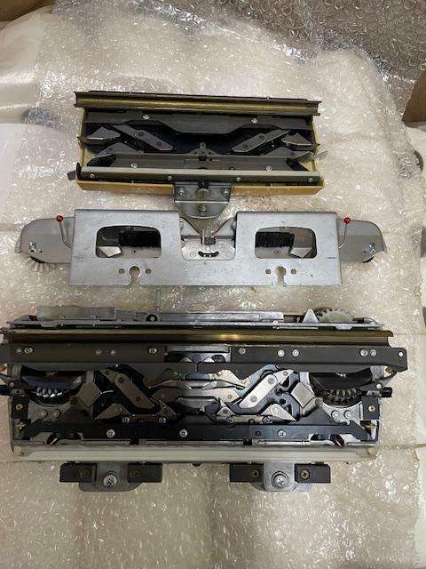 Knitting Machine Empisal Knitmaster 324