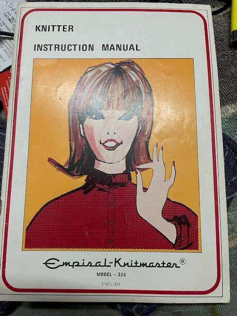 Knitting Machine Empisal Knitmaster 324