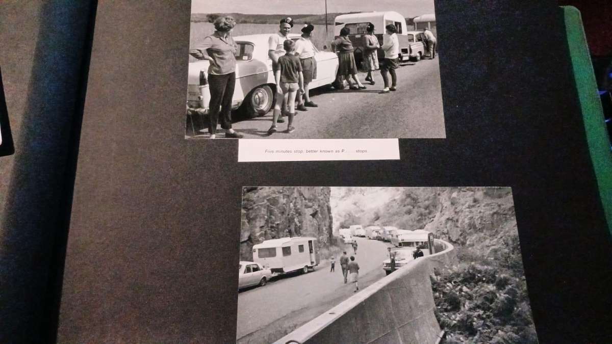 SOUVENIR ALBUM - TOUR OF RHODESIA - 1967