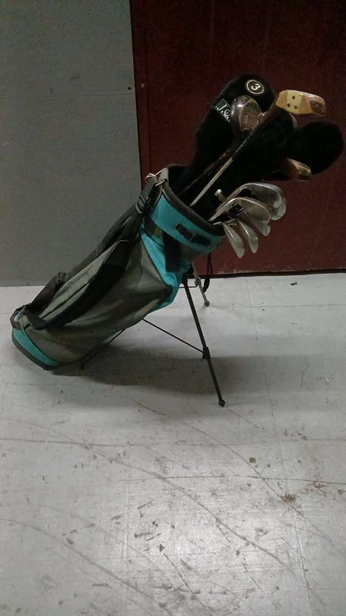 Golf Set, Bag & Clubs (16)