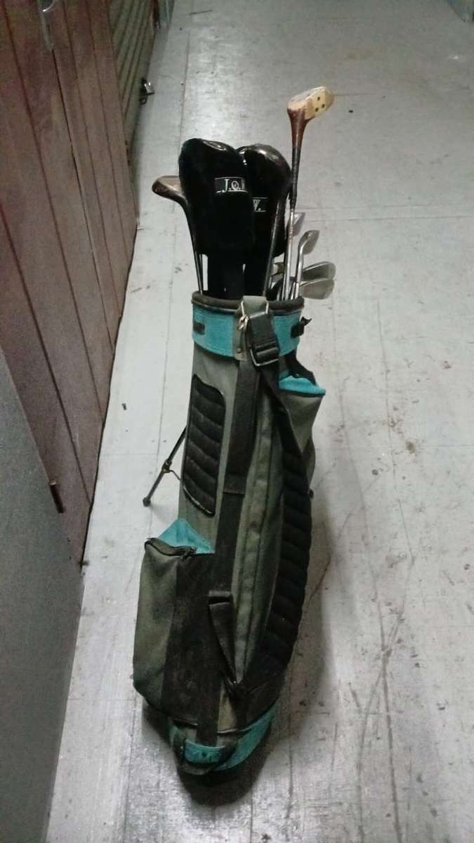 Golf Set, Bag & Clubs (16)