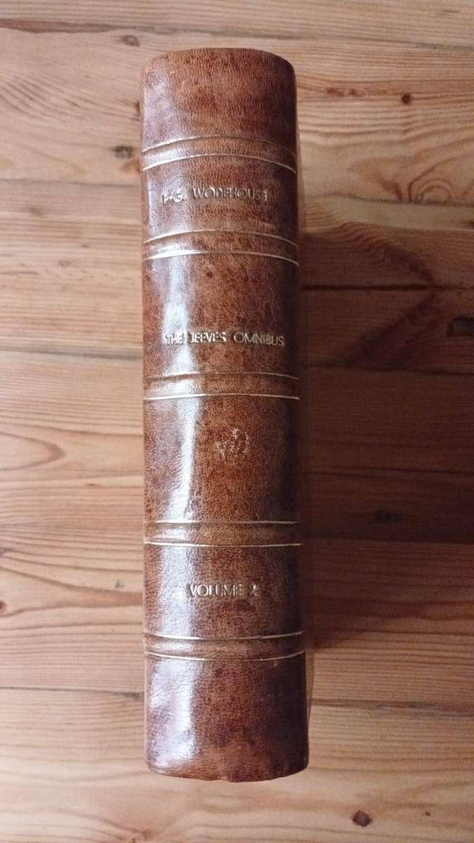 PG Wodehouse - The Jeeves Omnibus - Leather Bound