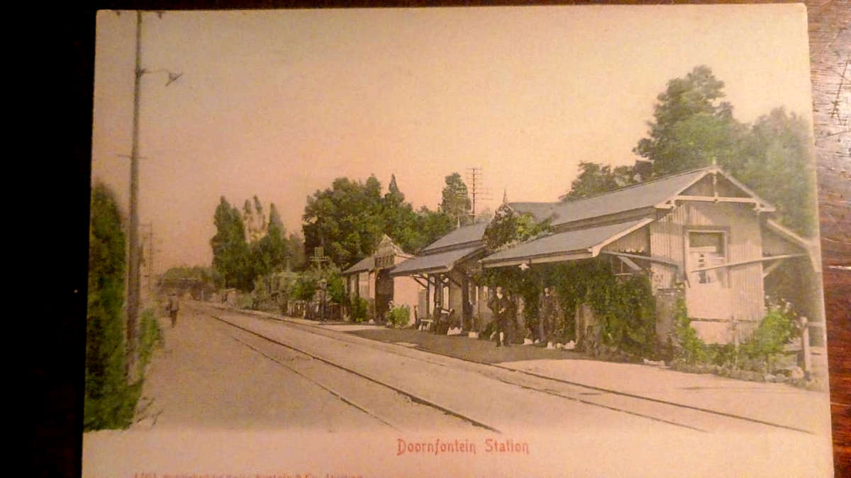 Doorfontein Station, Johannesburg -  (vintage postcard)