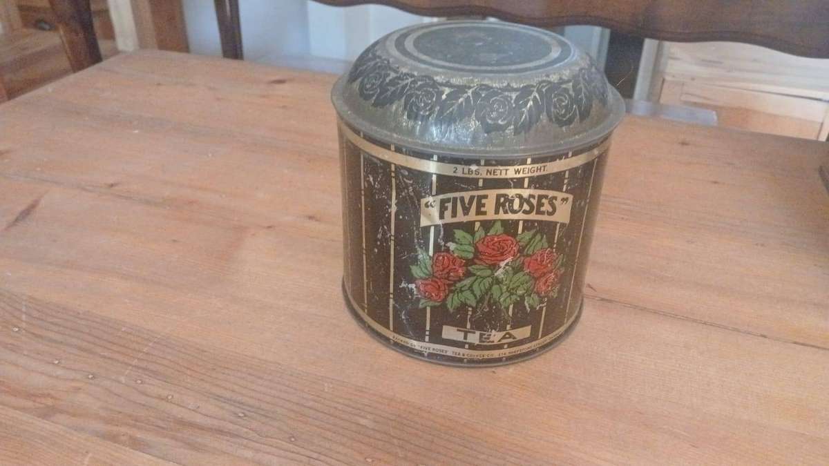 Vintage "Five Roses" Tea Caddy Tin