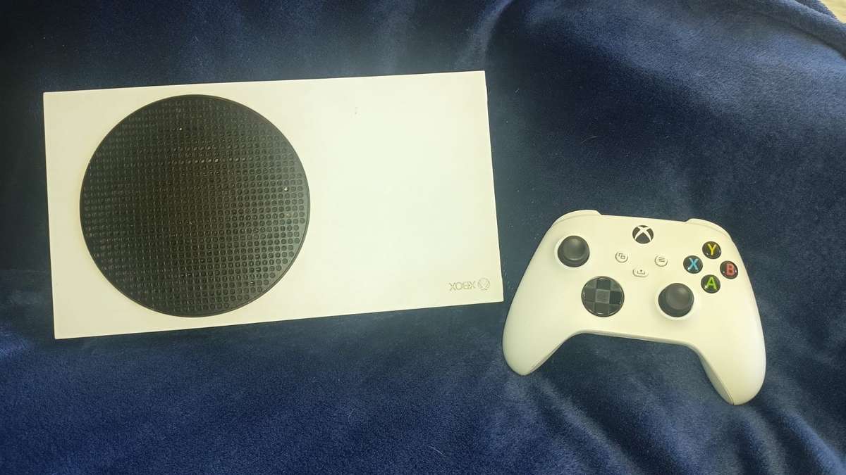 Xbox series s 512gb ssd without cables