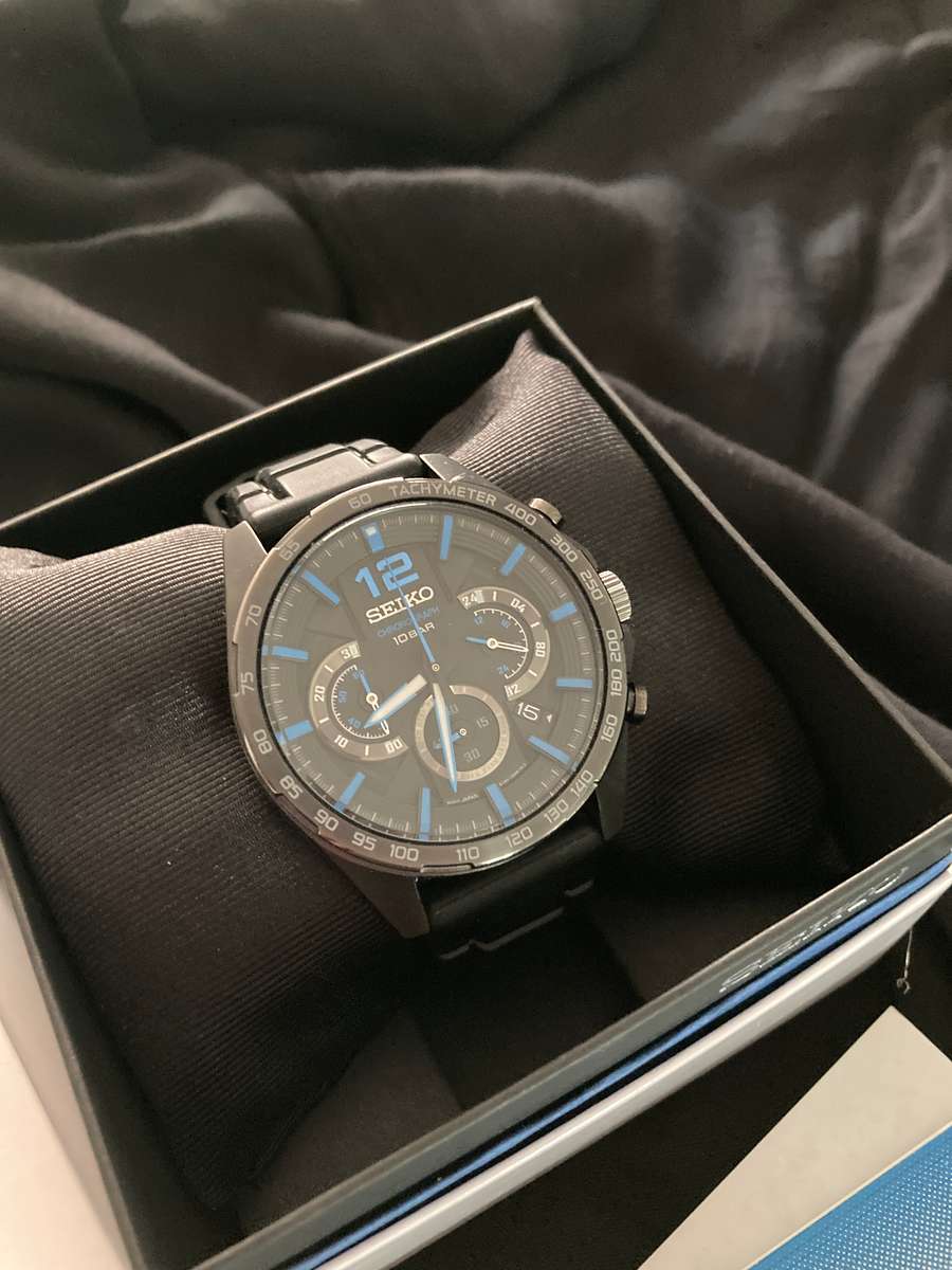 Seiko 8T63-10 Bar Waterproof Mens Watch