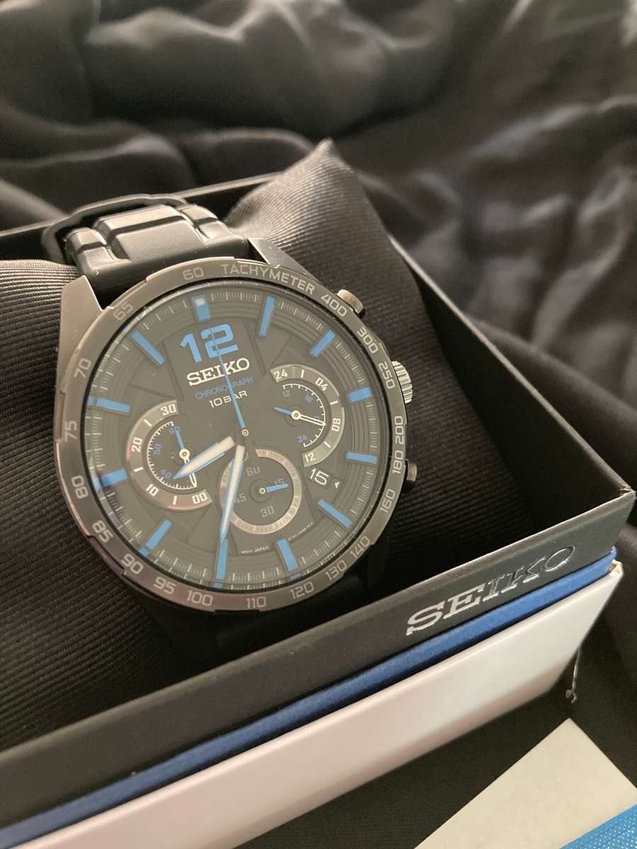 Seiko 8T63-10 Bar Waterproof Mens Watch