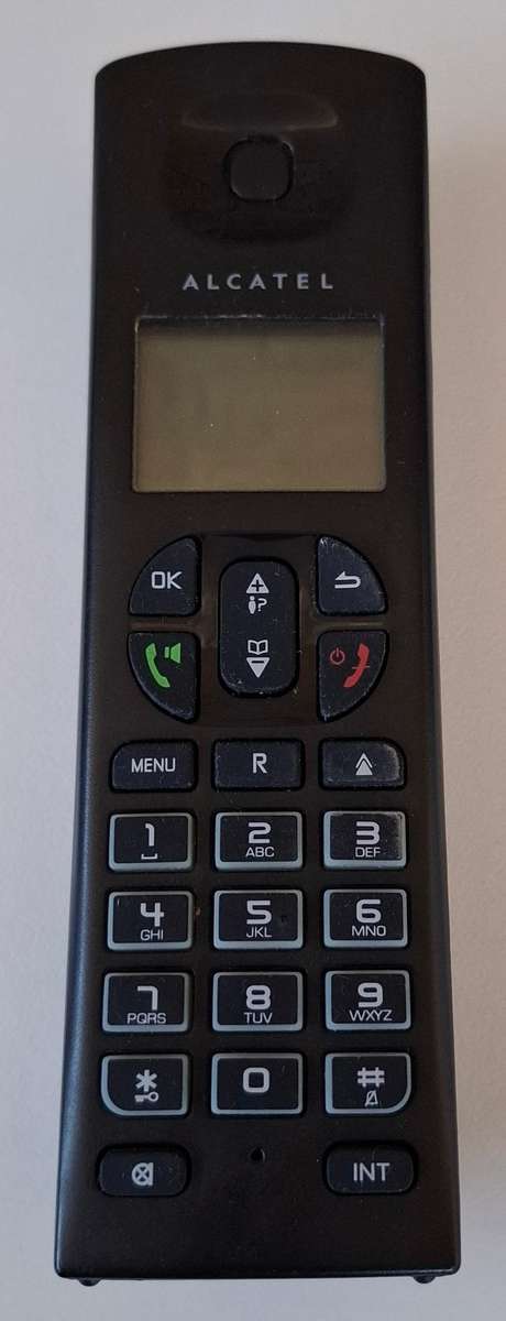 Alcatel Versatis E150 Phone