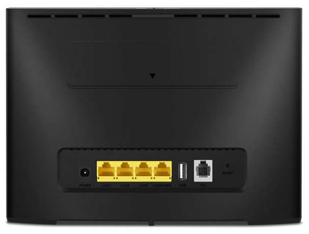 Huawei B525S-65A 300mbps WiFi Router With Wan and USB Port