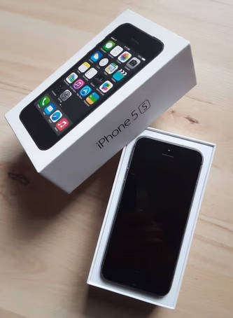 iPhone 5S 64Gb