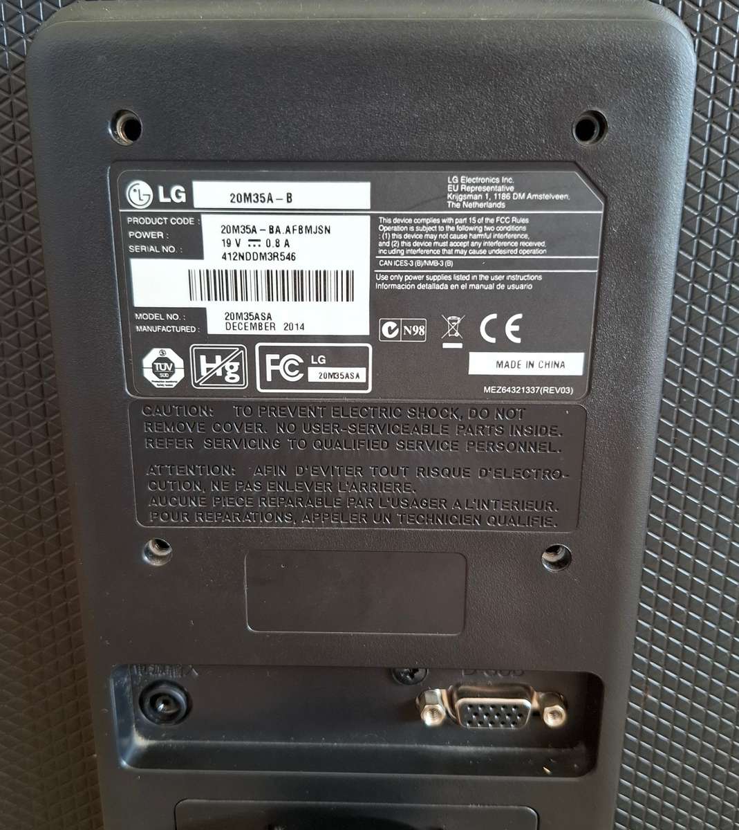 LG Monitor 19.5 Inch Including Vga Cable Plus Power Adapter