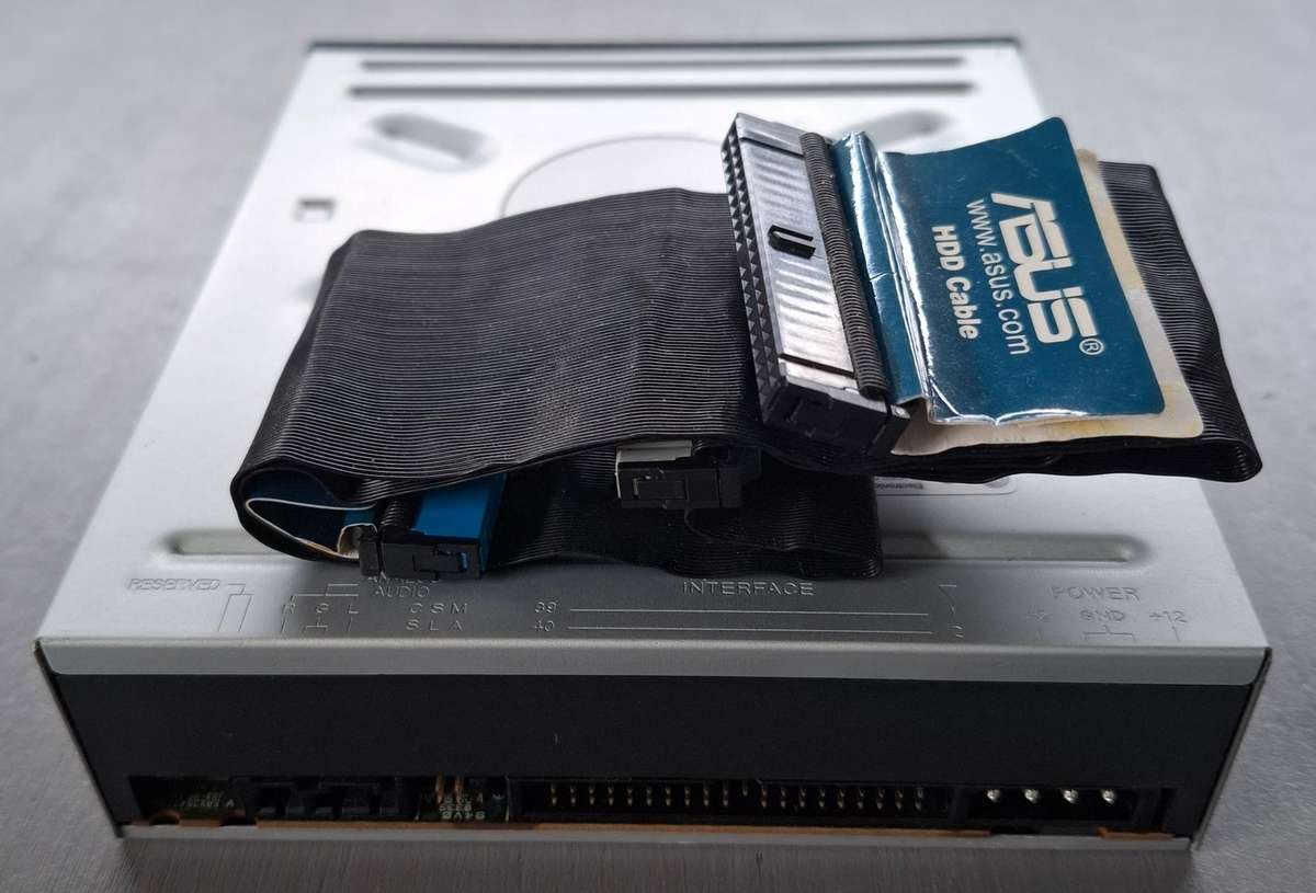 LG IDE Super Multi CD DVD Writer