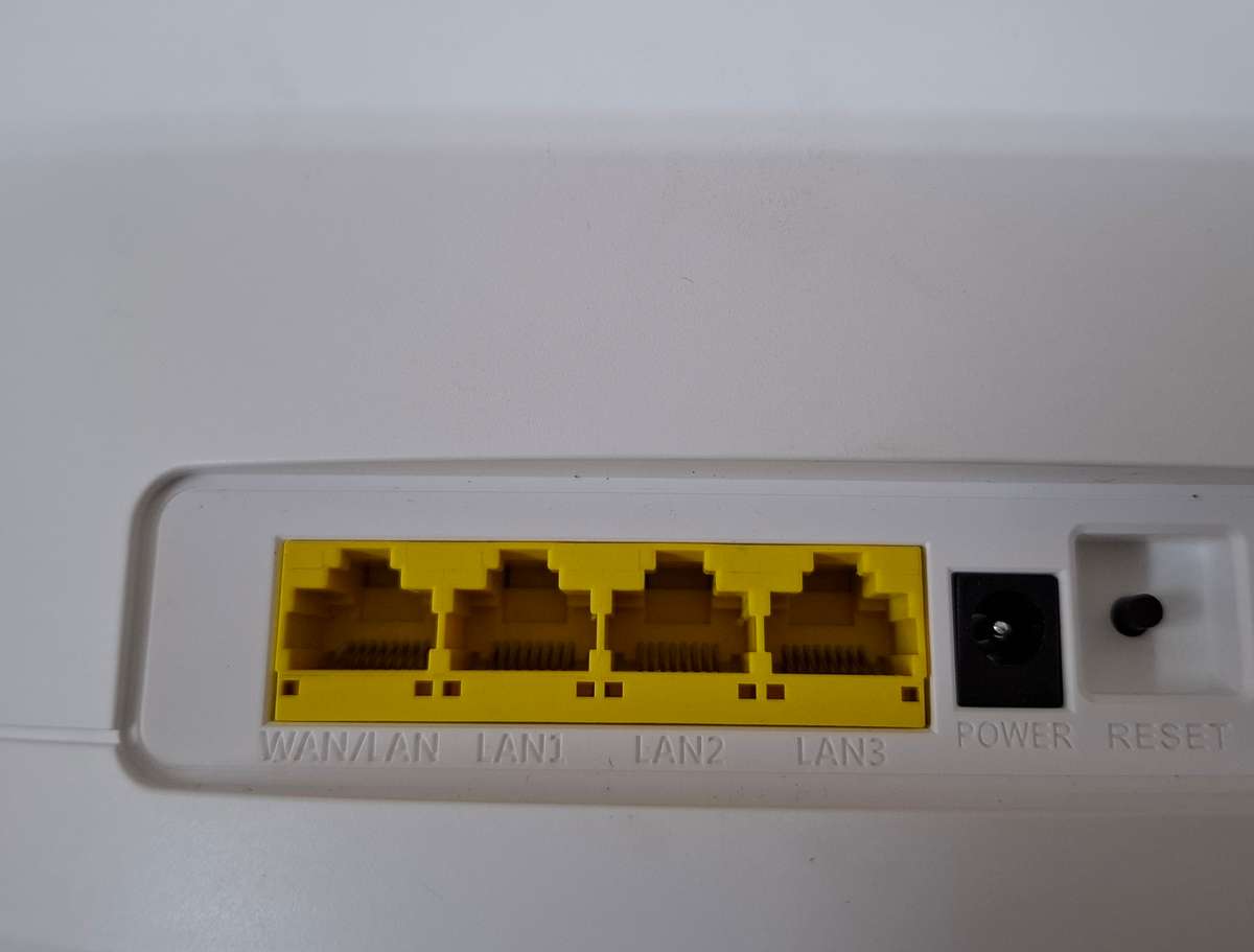 4G LTE Wifi Router With Sim Card Slot & Wan Port