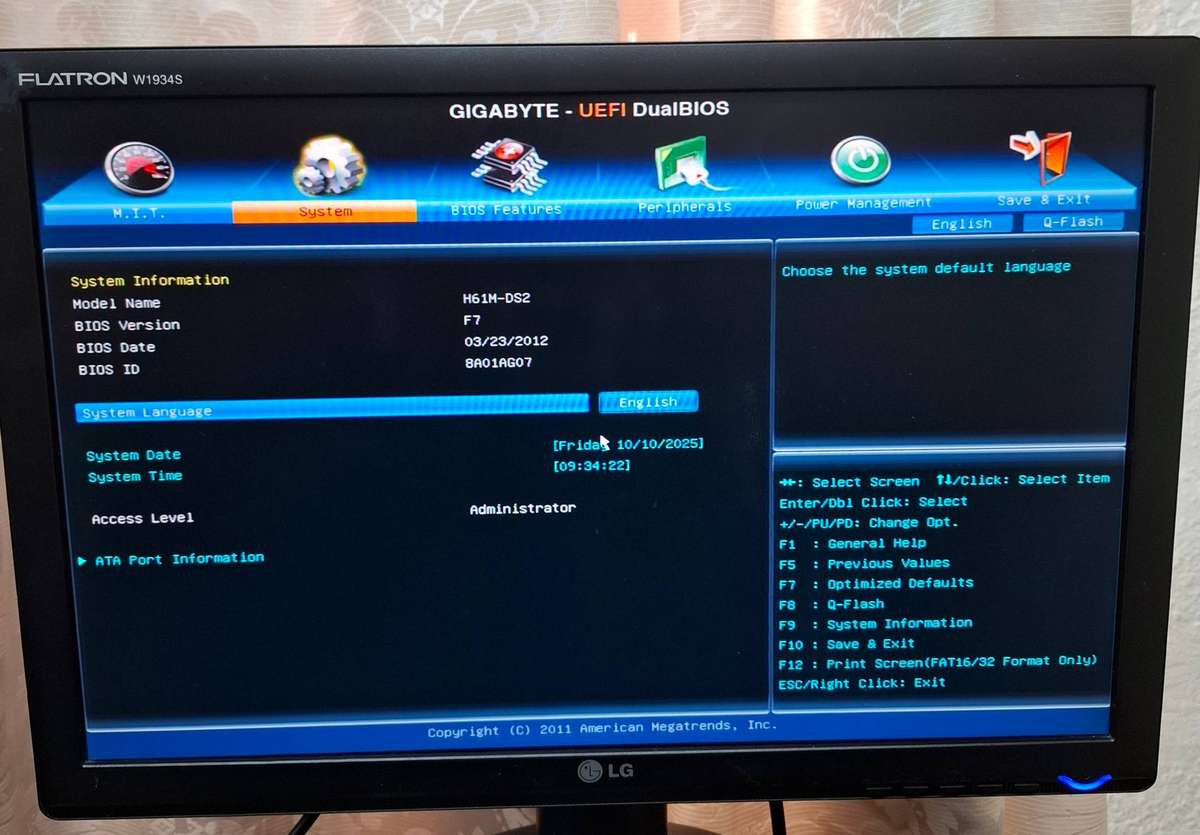 Gigabyte GA-H61M-DS2 (rev.2.0) Motherboard Bundle Intel Pentium G645 2.9GHZ Processor 2GB Ram Memory