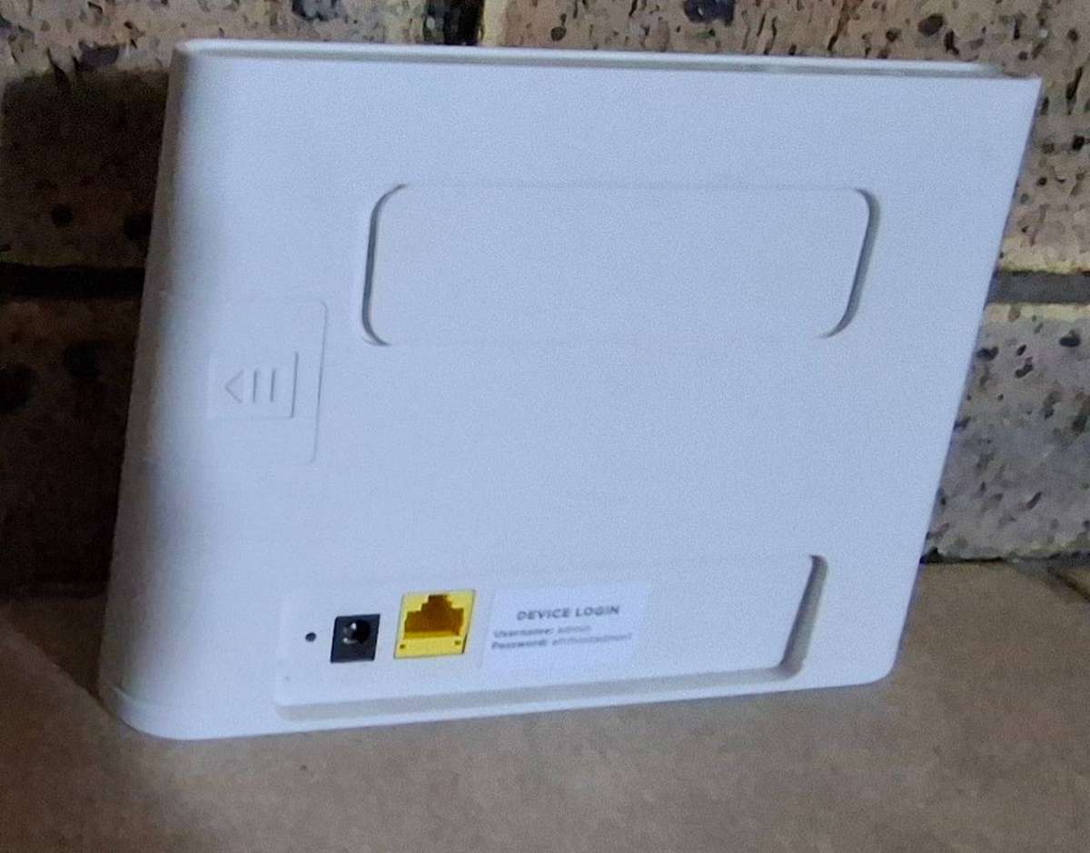 Huawei B311-6313  Wifi Router
