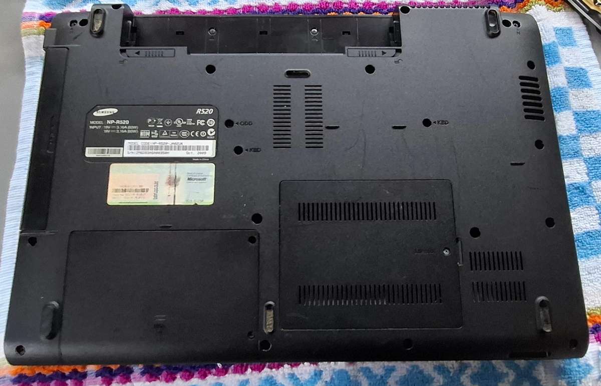 Samsung R520 Laptop Bargain For Parts