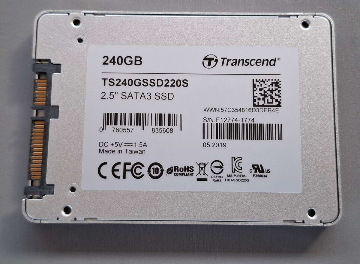 Transcend 240GB SSD220S Solid State Drive