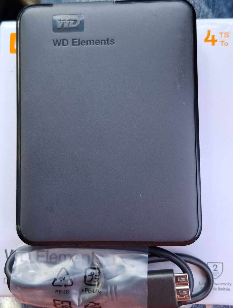Western Digital 4TB Elements External Portable Hard Dive