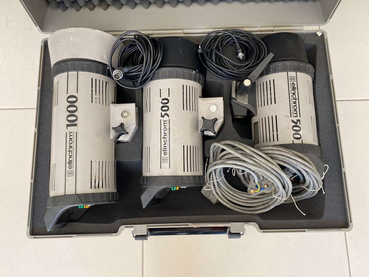 Photographic - Elinchrom studio flash set (2 suitcases - 6 lights)