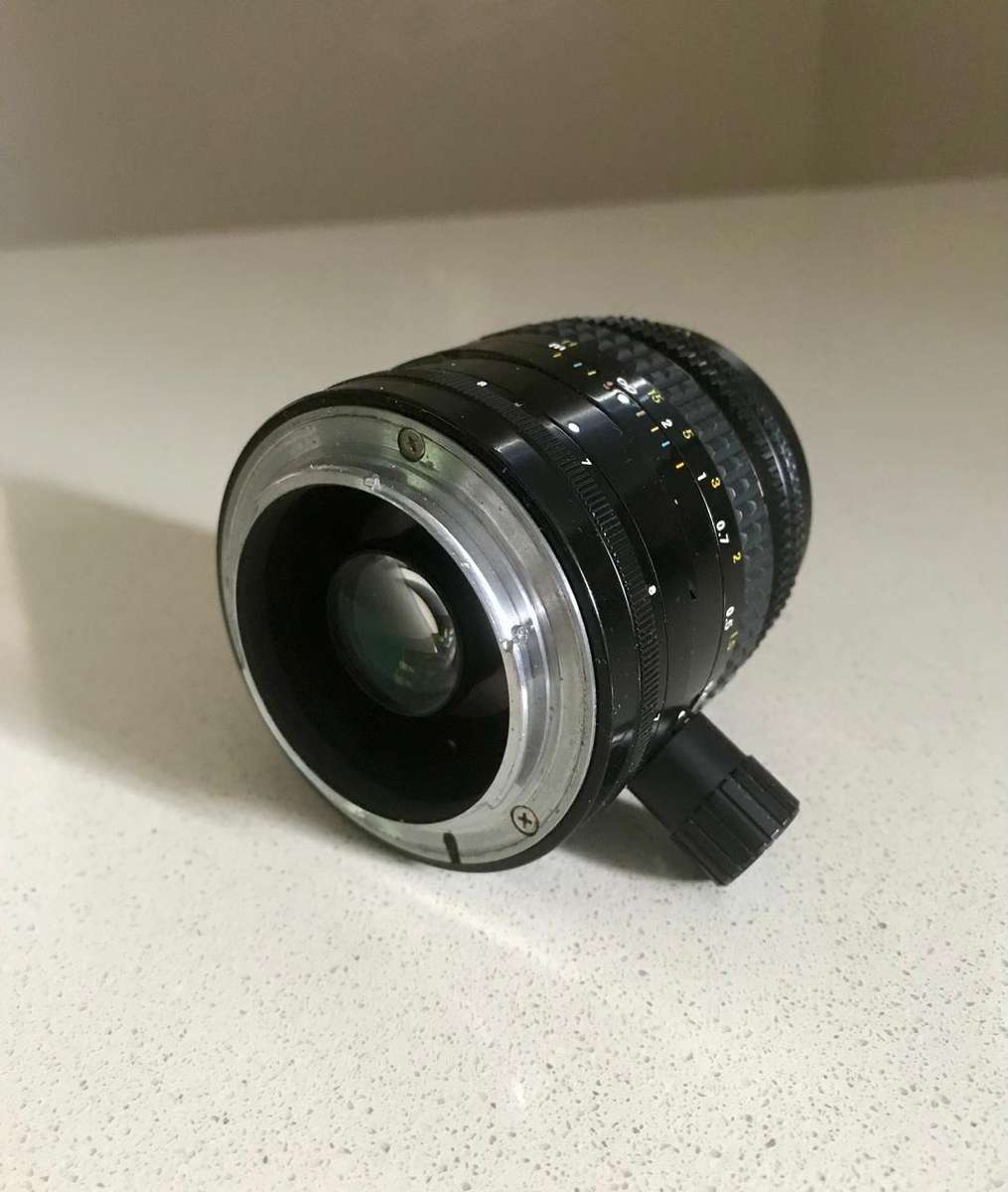 Nikon lens - 35mm f2.8 (MD11)