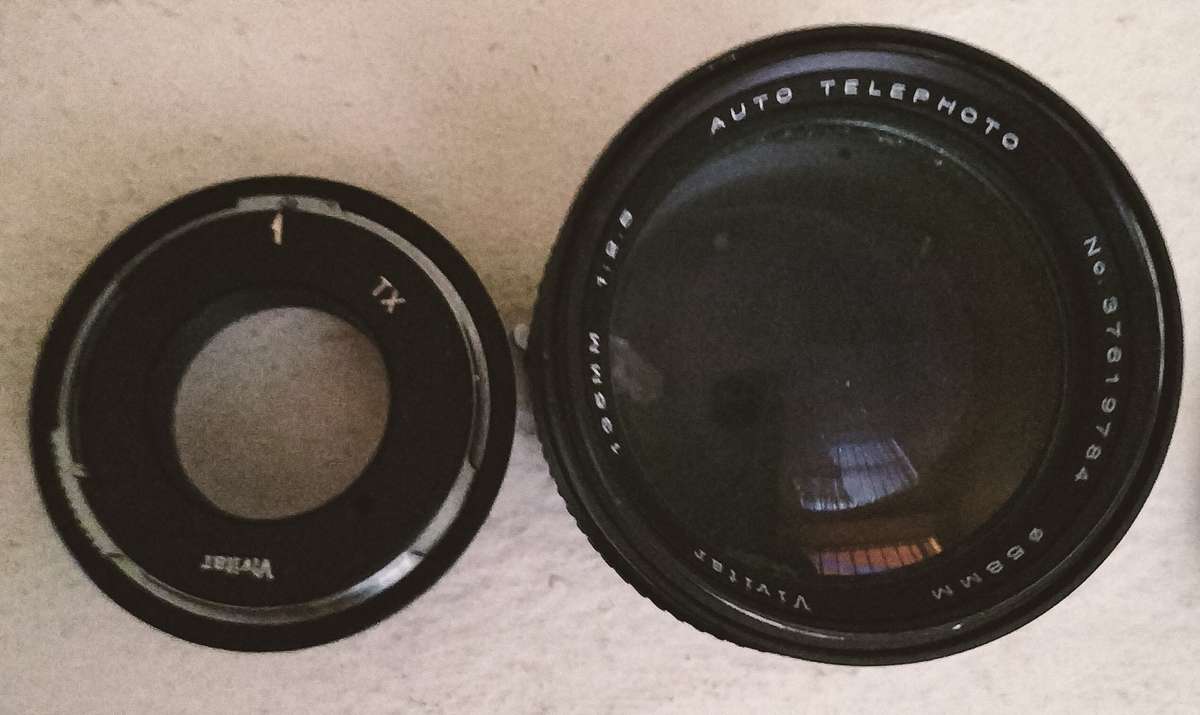 Vintage Vivitar 135mm lens