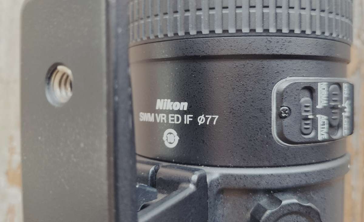 Vintage Nikon lens - AF S VR 70-200 f2.8 G ED  (MC7)