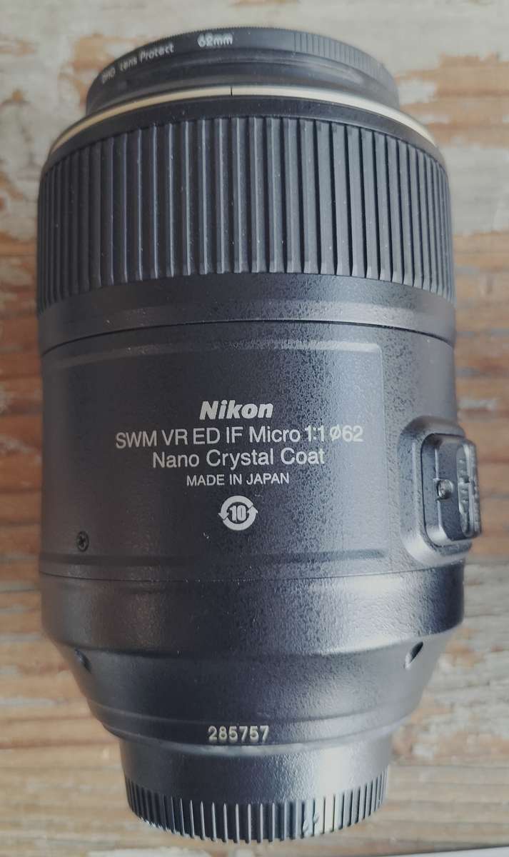 Vintage Nikon lens -  AF S VR Micro 105mm f2.8 G IF ED (MC9)