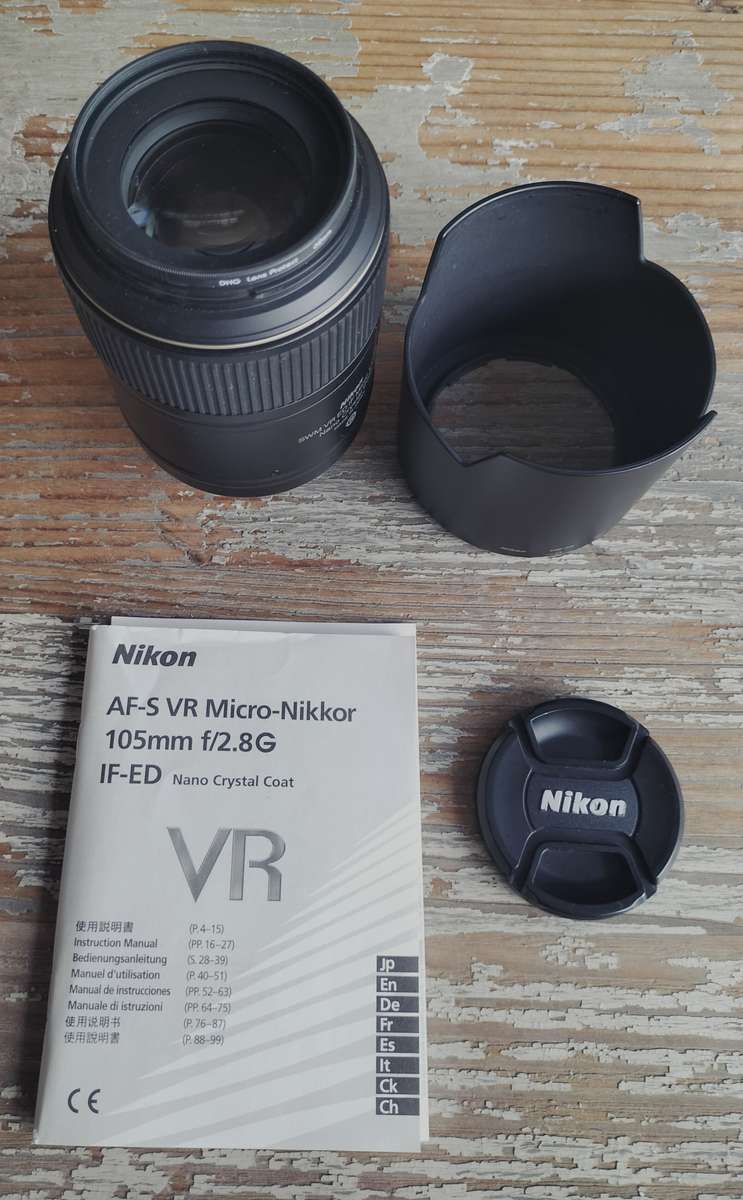 Vintage Nikon lens -  AF S VR Micro 105mm f2.8 G IF ED (MC9)