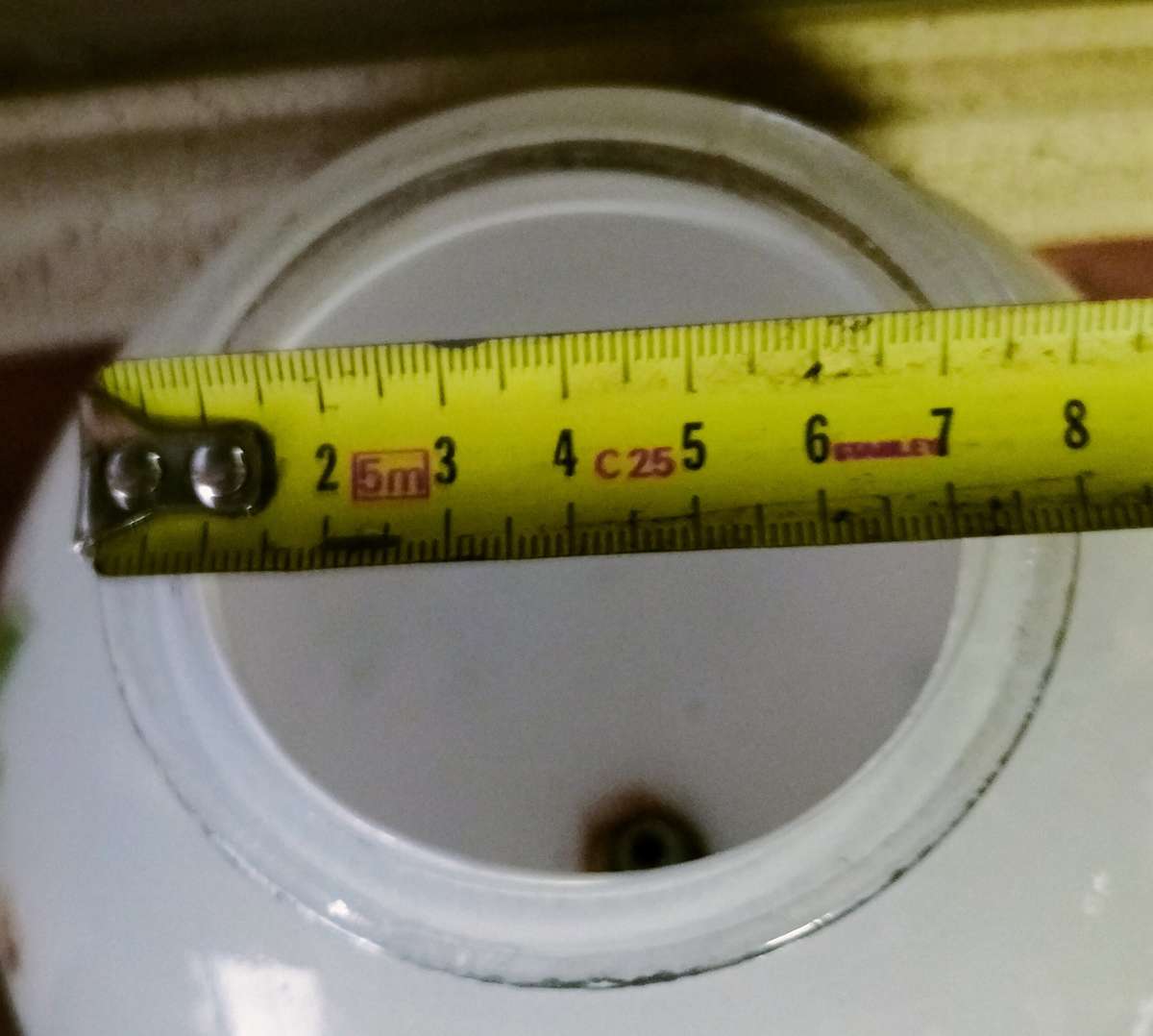 Vintage lamp / ceiling light (with flower pattern)