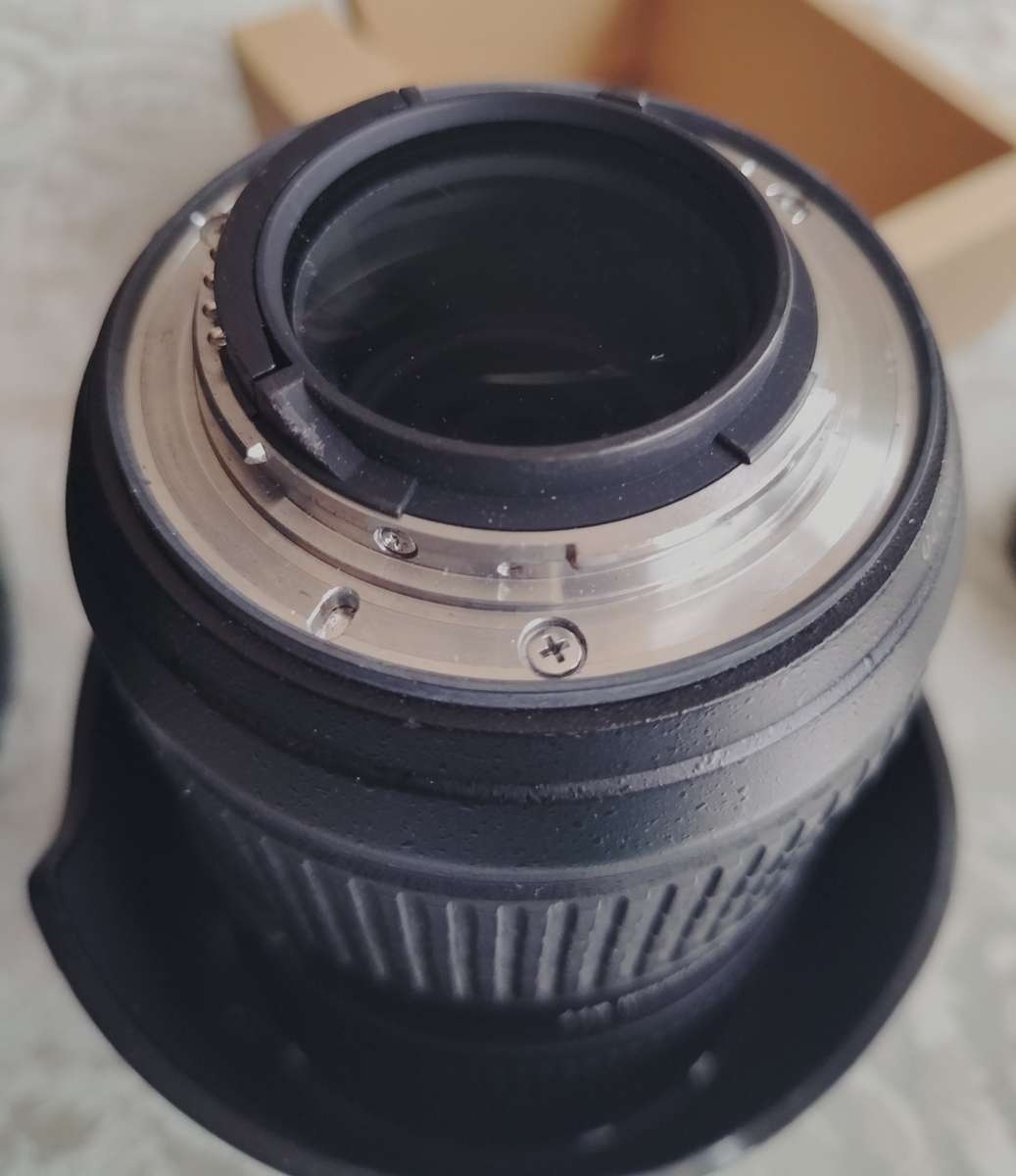 Vintage Nikon lens - AF S 24-70mm f2.8 G ED (MC6)