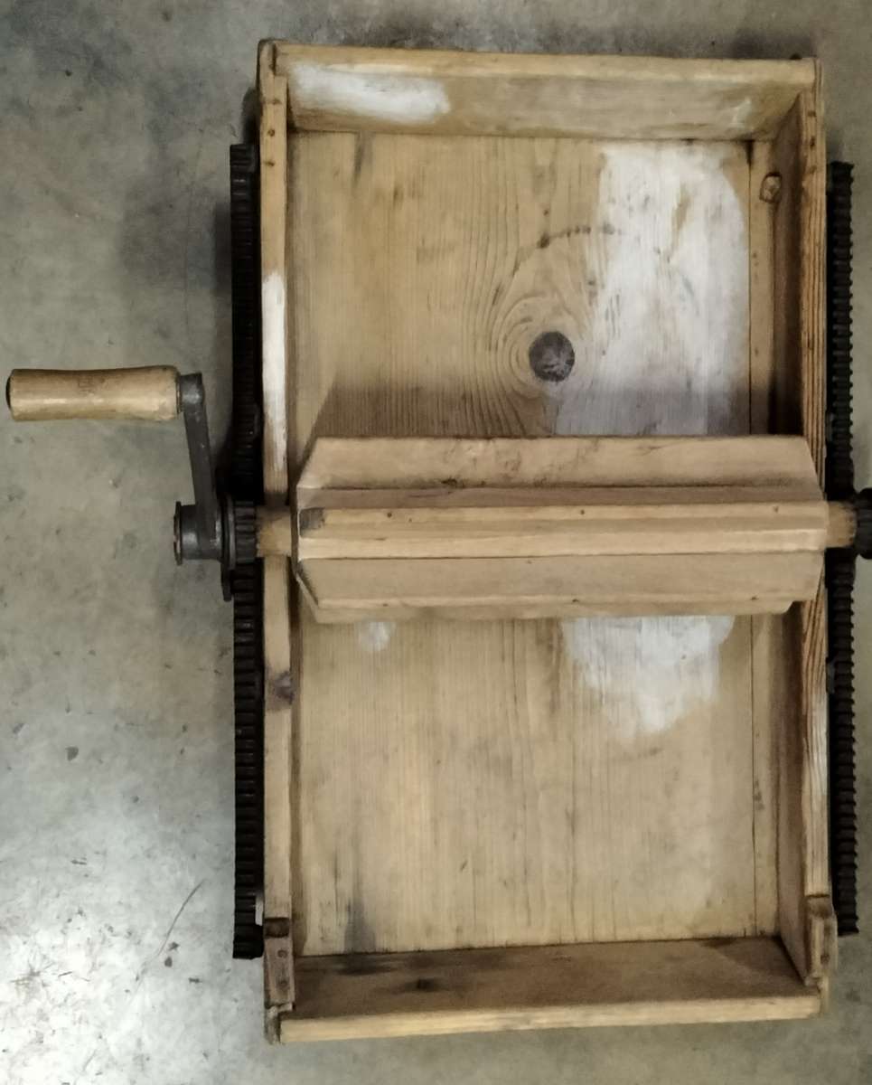 Vintage butter roller (80 x 50cm)