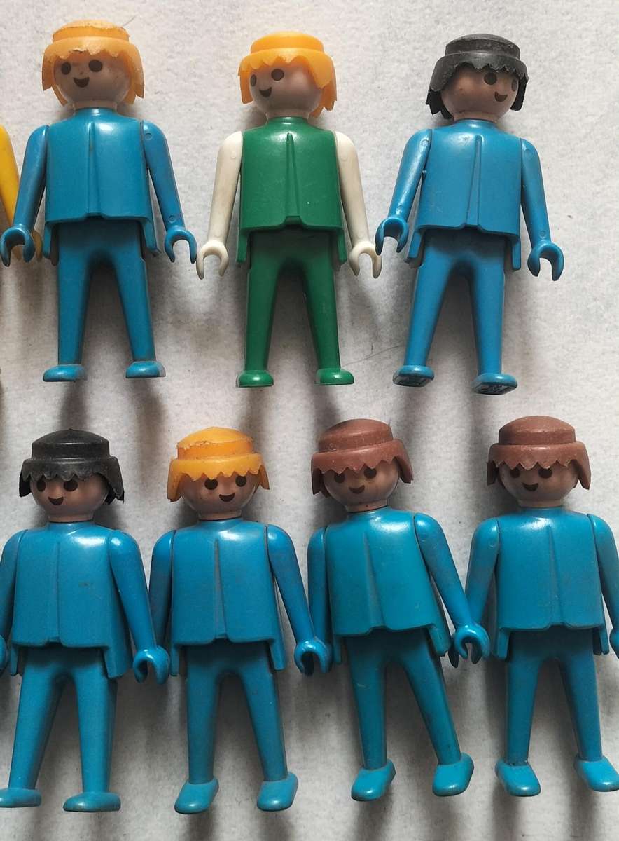 Vintage Playmobil figurines (x11)