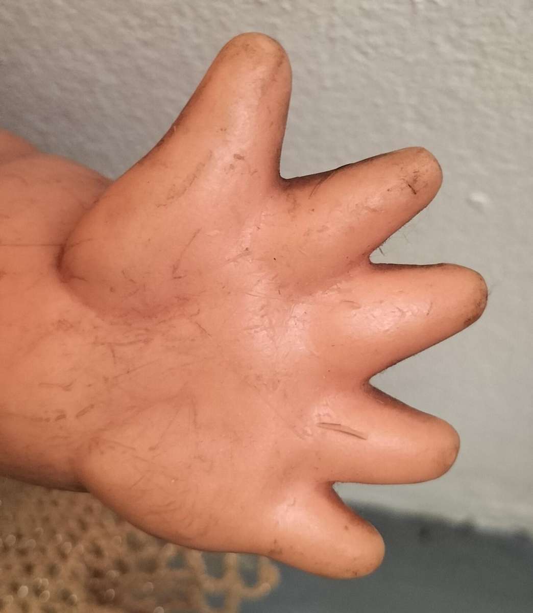 Large winged rubber Kewpie (60cm)