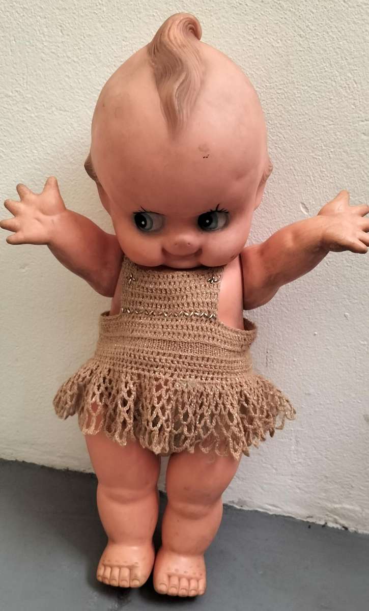 Large winged rubber Kewpie (60cm)