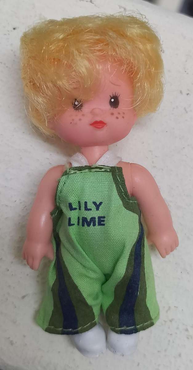 Vintage toy - Canned doll - Lily Lime