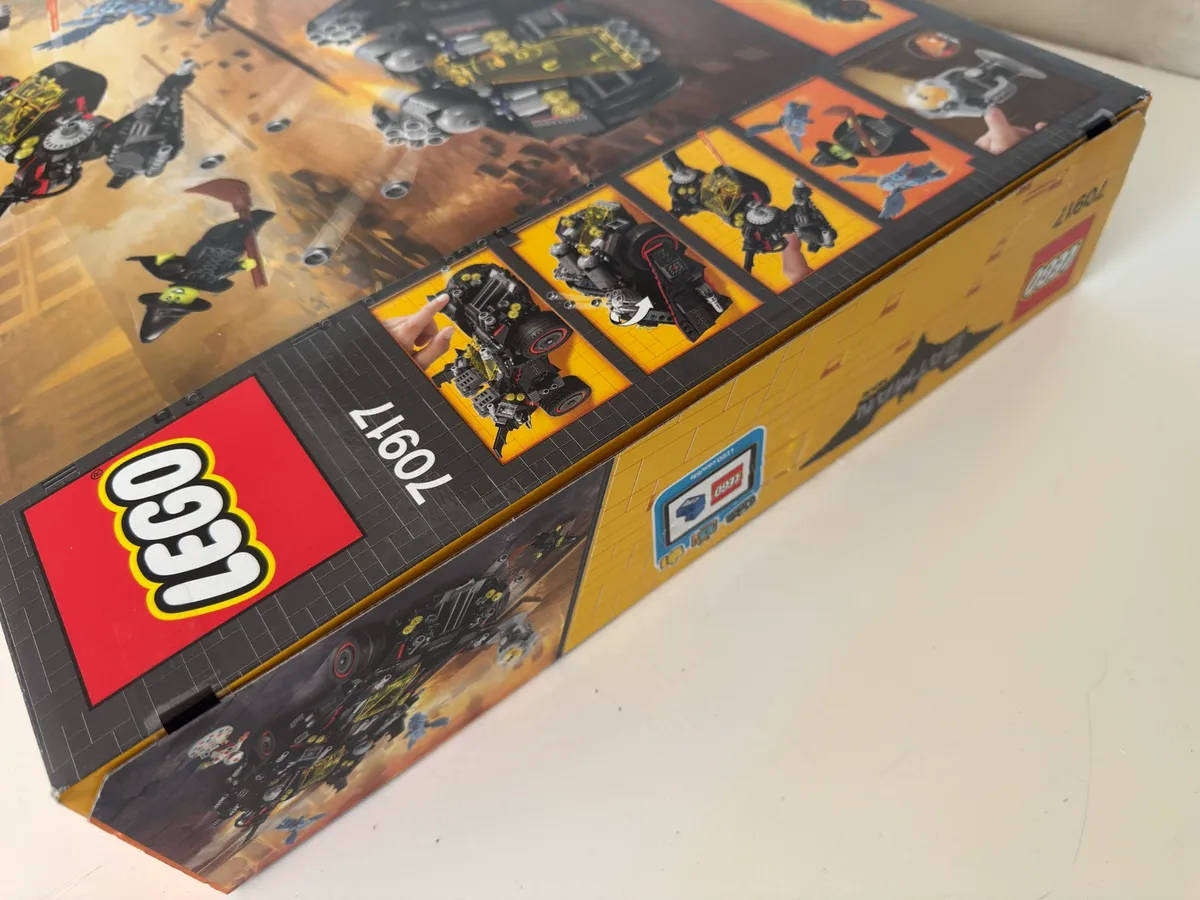 LEGO BatMan - The Ultimate Batmobile - 70917 - Sealed New