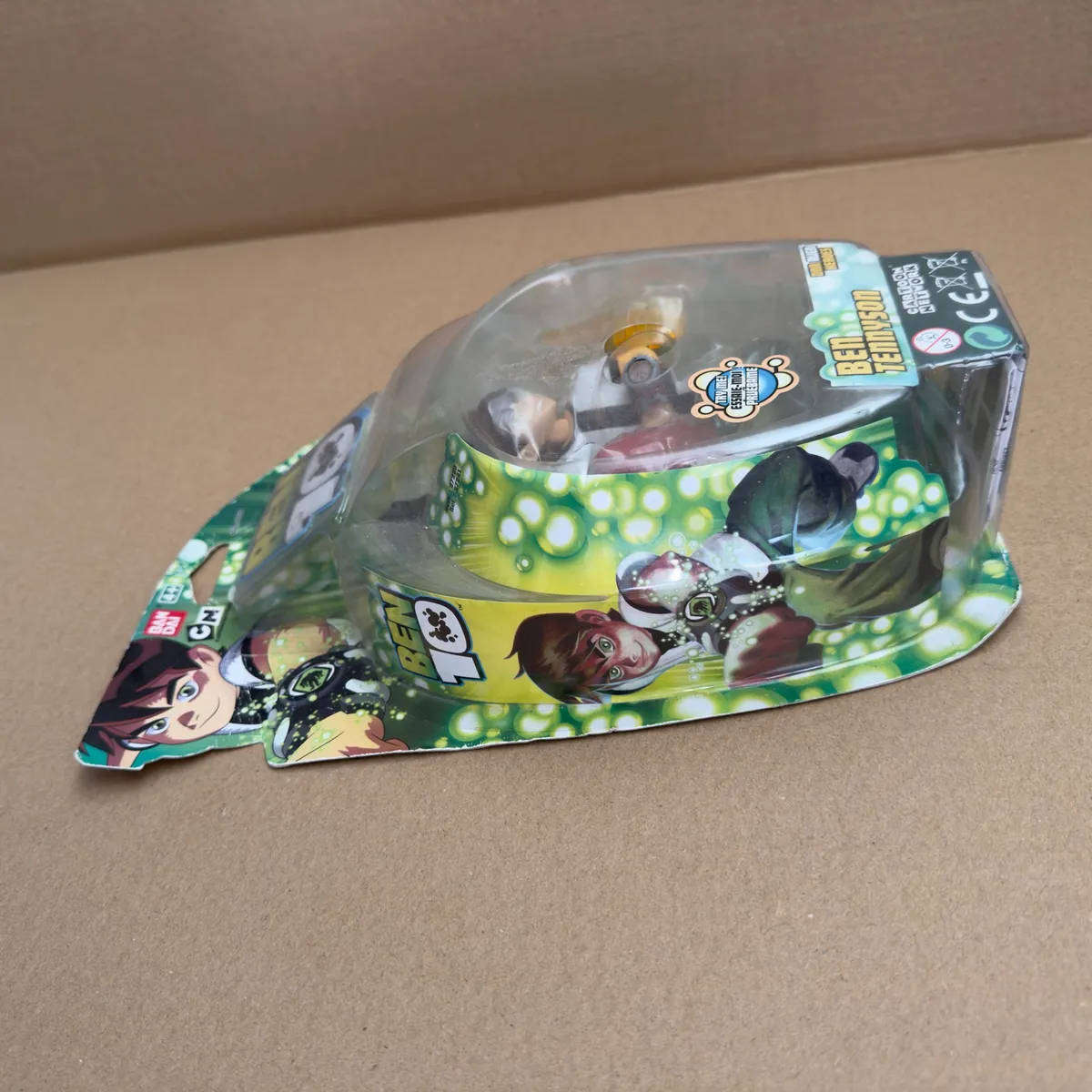Ben 10 DNA Alien Heroes Version - Ben Tennyson 6 figure - Bandai