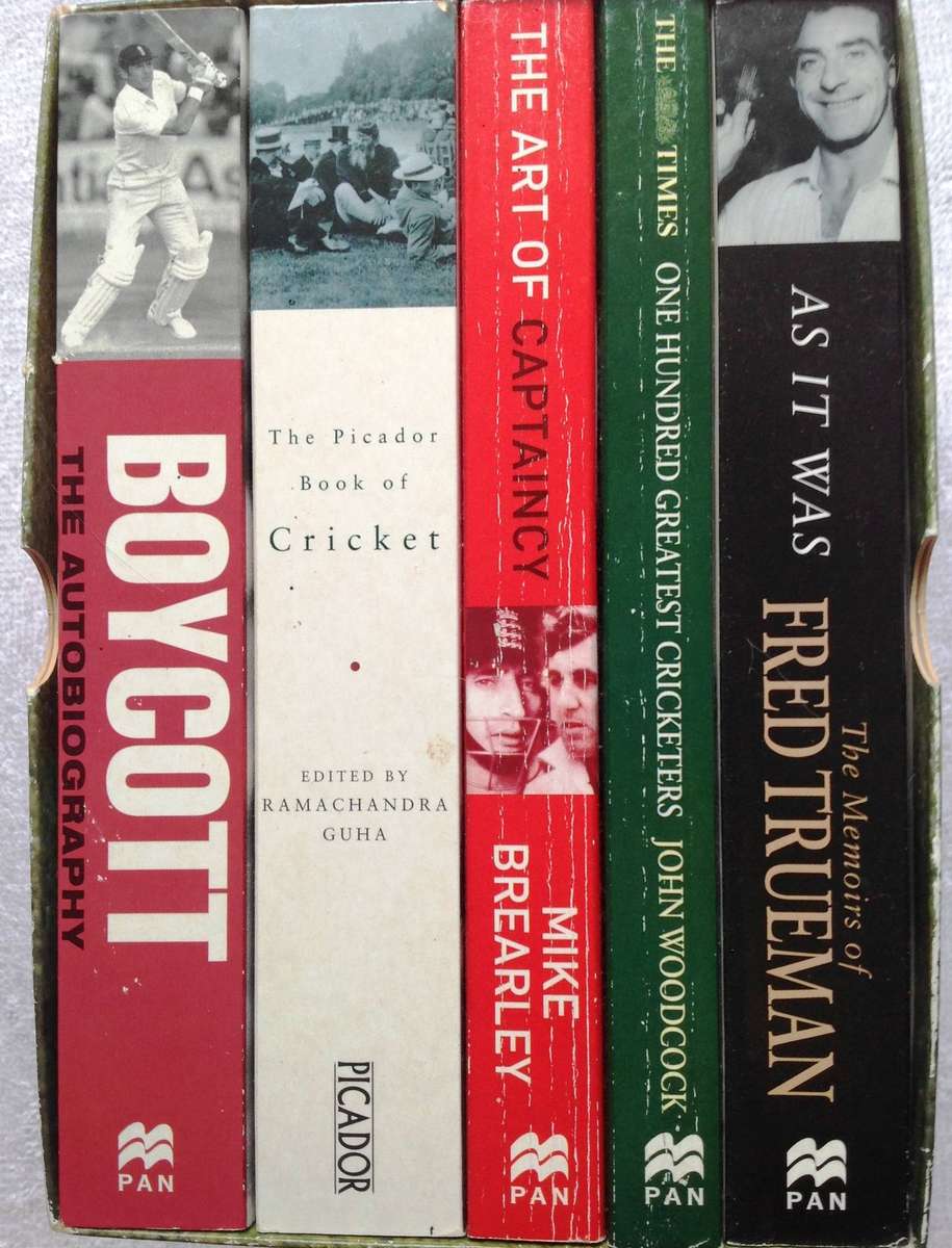 Boxset of 5 books - Cricket - HOWZAT!