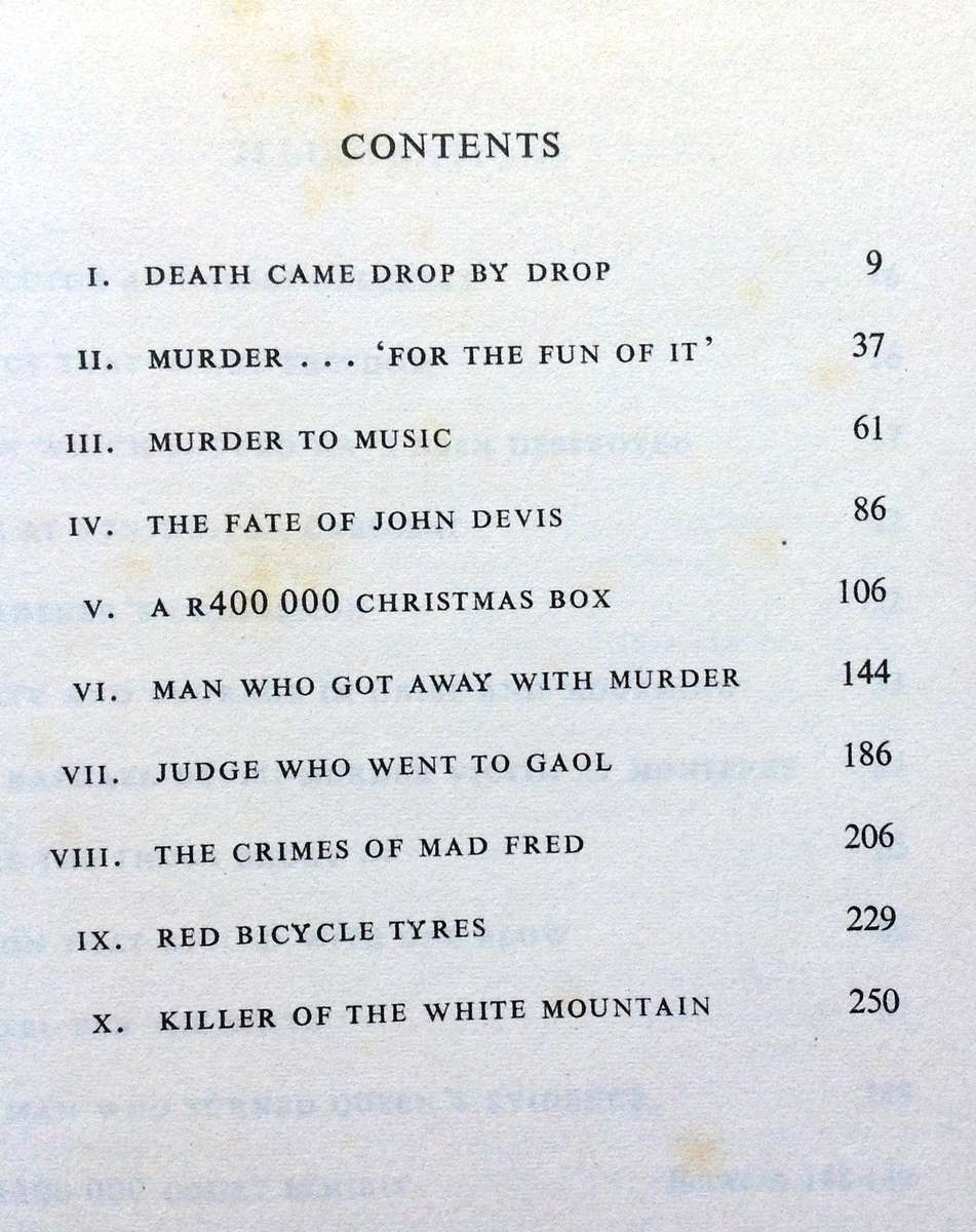 The Noose Tightens - Benjamin Bennett - Hardcover