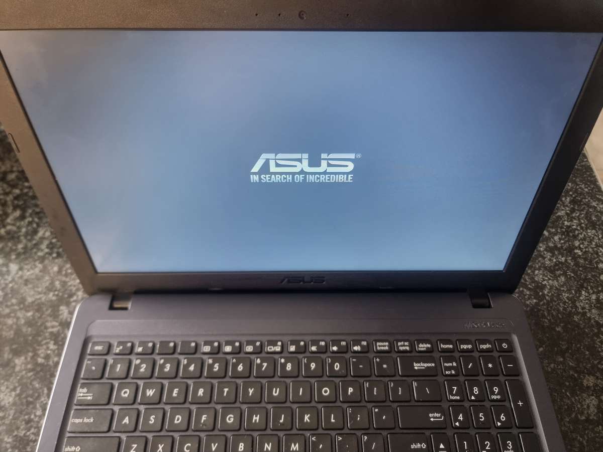 WOW! ASUS X543U 6th Gen Laptop - 100% Working