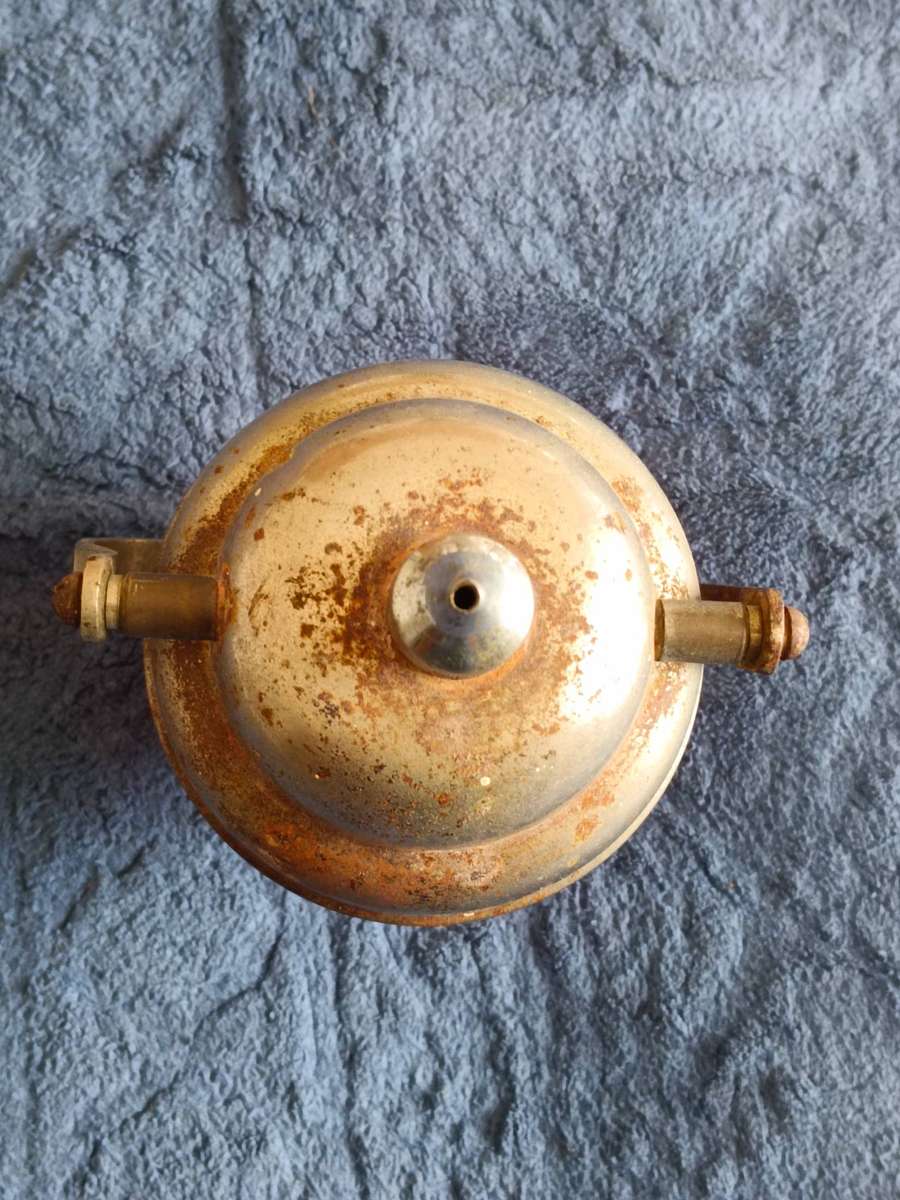 Vintage Wall-mountable Soap dispenser