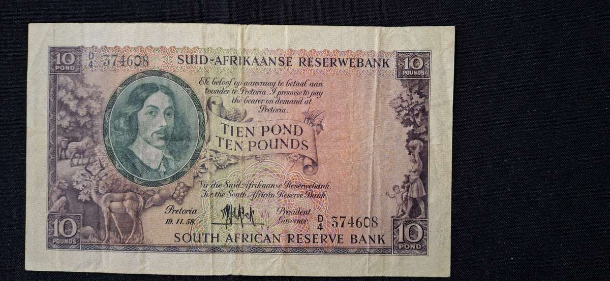 MH DE KOCK 10 POUND NOTE SERIAL NUMBER D4-374608-    19 NOVEMBER 1958 CIRCULATED