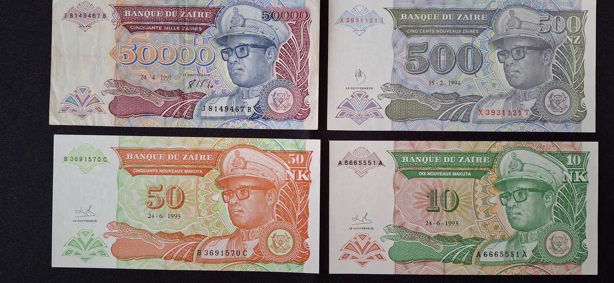 BANQUE DU ZAIRE SET OF 4 NOTES  UNCIRCULATED SCARCE