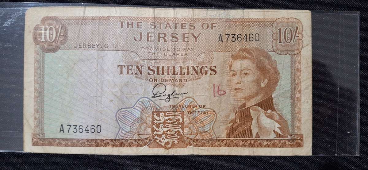 QUEEN ELIZABETH 11 STATES OF JERSEY  10 SHILLINGS NOTE NUMBER A736460 CIRCULATED SCARCE