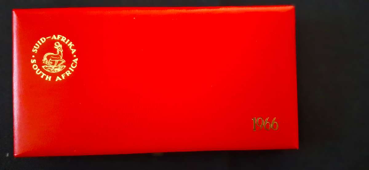 1966 RSA COMPLETE  SET WITH SOUTH AFRICA AND SUID AFRIKA COINS NO GOLD COINS