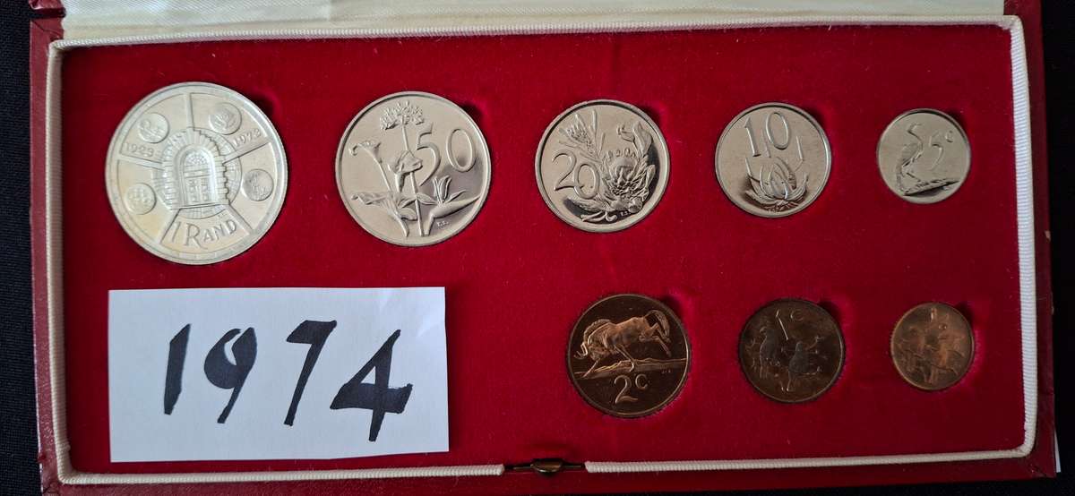 1974 RSA PROOF SET WITH SILVER R1 NO GOLD COINS