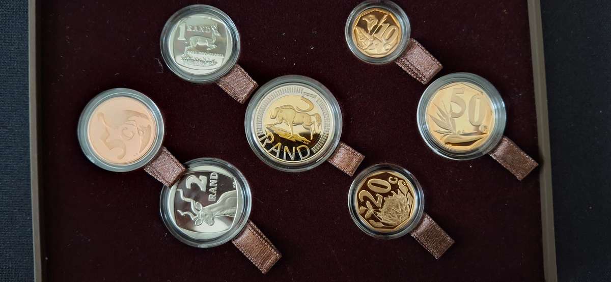 2011 SOUTH AFRICA PROOF COIN SET IN ORIGINAL MINT BOX