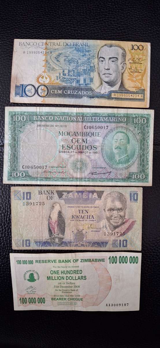 Set of 11  RSA and other WORLD Banknotes Circulated